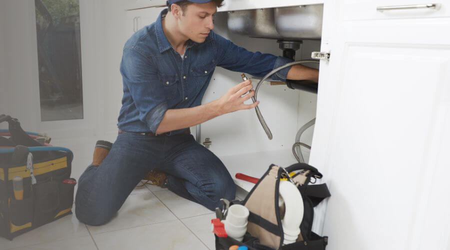 Water Heater Replacement in Lyons, TX